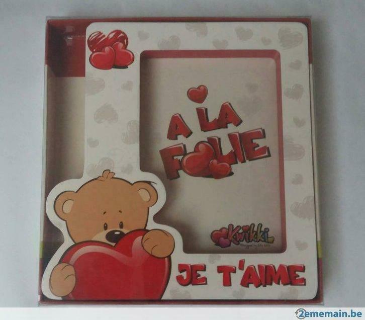 Kwikki Cadre: JE T'AIME neuf sous blister, Maison & Meubles, Accessoires pour la Maison | Cadres, Neuf, Bois, Enlèvement ou Envoi