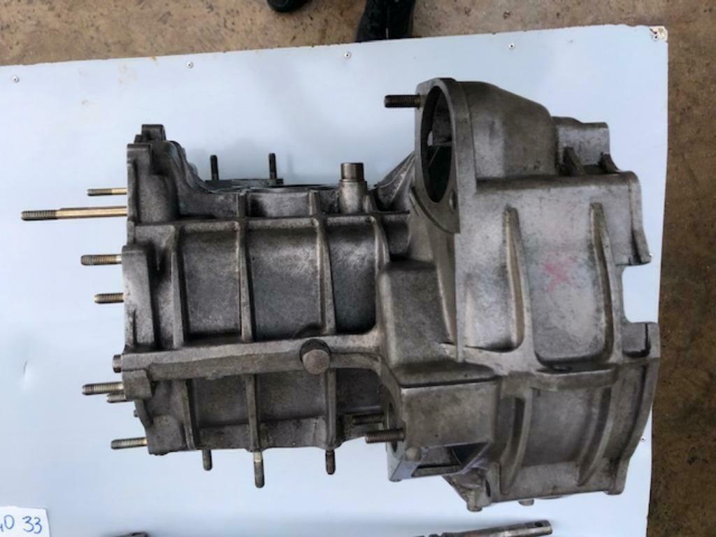 Carter de boîte de vitesses et couvercles pour Porsche 964, Autos : Pièces & Accessoires, Transmission & Accessoires, Porsche