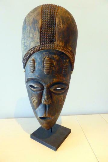 Masque Africain de la Côte d'Ivoire : style Baoulé