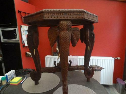 Table tête d'éléphant d 'INDE, Collections, Collections Autre, Utilisé, Enlèvement