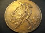1925-'26 médaille Godefroid DEVREESE aidons-nous croix rouge, Timbres & Monnaies, Bronze, Enlèvement ou Envoi
