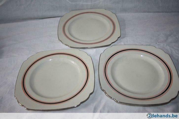 Lot van 3 dessert speciale vorm Made in Czechoslovakia, Huis en Inrichting, Keuken | Servies, Gebruikt, Bord(en), Ophalen of Verzenden