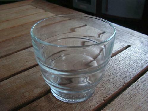 4 verres à eau Arcoroc 19 cl., Maison & Meubles, Cuisine | Vaisselle, Comme neuf, Verre ou Verres, Verre, Enlèvement ou Envoi