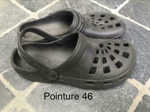 Pantoufles pointure 46, Vêtements | Hommes, Chaussures, Pantoufles