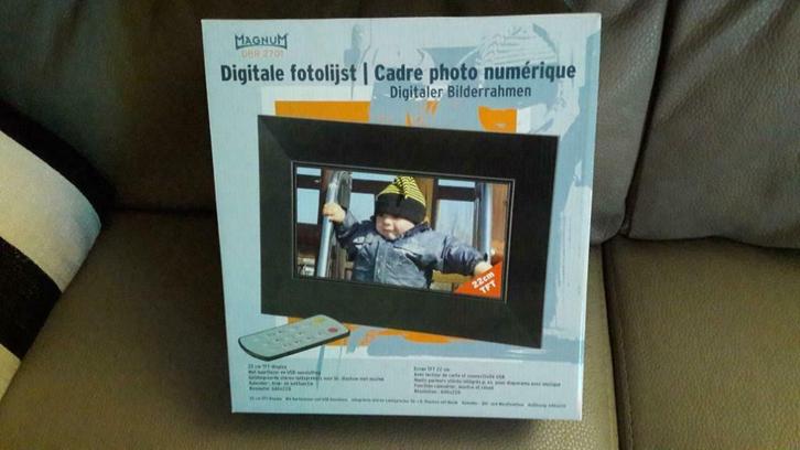 Cadre photo numérique neuf, Audio, Tv en Foto, Foto | Digitale fotokaders, Nieuw, Afstandsbediening, Ophalen of Verzenden