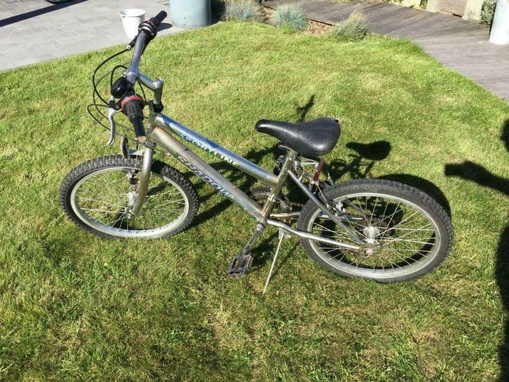 Jongensfiets Sportline Shadow, Fietsen en Brommers, Fietsen | Jongens, Gebruikt, 20 inch, Versnellingen, Ophalen