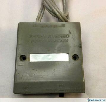 Hoofdtelefoonaansluiting voor uw versterker. beschikbaar voor biedingen