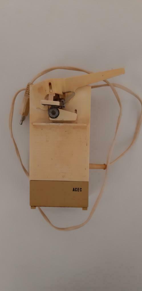 vintage ACEC electrische blikopener '70, Elektronische apparatuur, Keukenmixers, Gebruikt, Ophalen of Verzenden