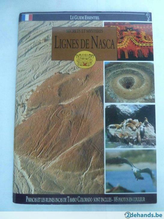 Lignes de Nasca. Le Guide Essentiel. 2003, Frans, 105 foto’s, Boeken, Reisgidsen, Gelezen, Ophalen of Verzenden