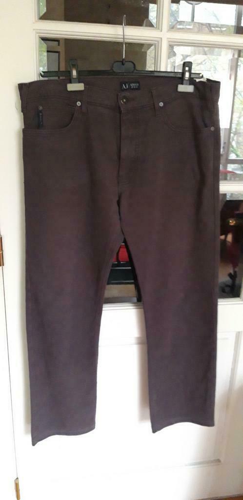 ARMANI jeansbroek, grijs,size 40, 15 euro verz in, Kleding | Heren, Broeken en Pantalons, Gedragen, Ophalen of Verzenden