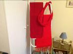 Dames sjaal rood 1,60 m lang 80 of 40 cm breed of in cirkel., Maat 42/44 (L), Ophalen of Verzenden, Sjaal, Zo goed als nieuw