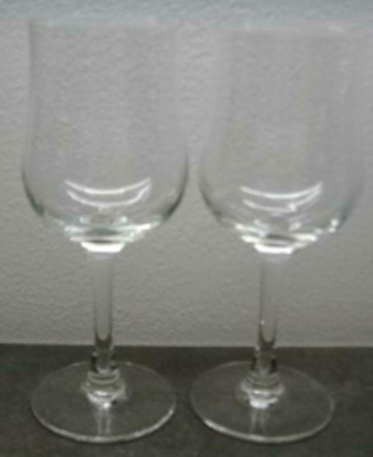 Witte wijnglazen., Huis en Inrichting, Keuken | Servies, Zo goed als nieuw, Glas of Glazen, Effen, Glas, Ophalen of Verzenden