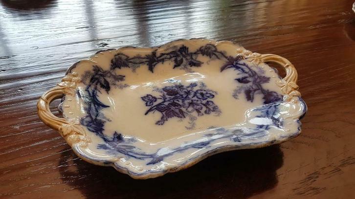 2 prachtige antieken Delftsblauwe schotels in perfecte staat, Antiek en Kunst, Antiek | Schalen, Ophalen of Verzenden