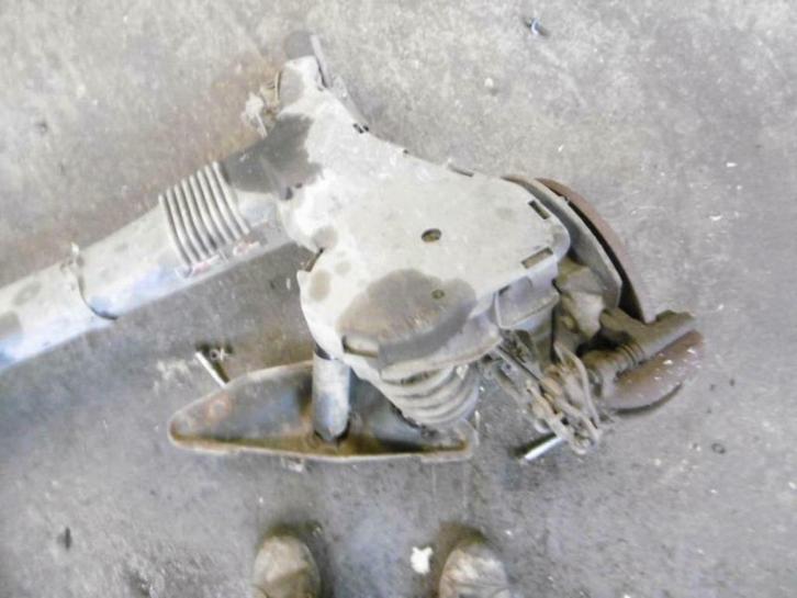 train arriere complet  disque abs CITROEN BERLINGO II  (B9), Autos : Pièces & Accessoires, Freins & Transmission, Utilisé, Enlèvement ou Envoi