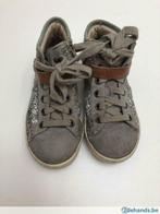 Leuke schoentjes Momino maat 27, Kinderen en Baby's, Kinderkleding | Schoenen en Sokken, Ophalen of Verzenden, Gebruikt, Meisje