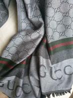 Gucci sjaal. Lang model.