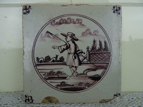Ancien pêcheur de carreaux de poterie datant de 1800's Curio, Antiquités & Art, Antiquités | Assiettes décoratives & Carrelages