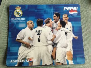 Muismat Real Madrid Pepsi beschikbaar voor biedingen