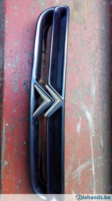 Grille voor Citroën Xantia model 2. beschikbaar voor biedingen