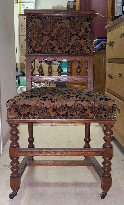 Ancienne chaise médaillon, Antiquités & Art, Antiquités | Meubles | Chaises & Canapés, Enlèvement