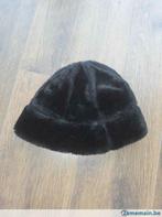 Chapeau fausse fourrure Armani, Gebruikt, Meisje