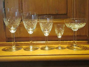 Verres en cristal beschikbaar voor biedingen