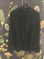 Zwarte blouse zwarte strik, Ophalen of Verzenden, Zo goed als nieuw, Maat 42/44 (L), Zwart