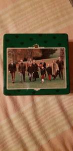 Boite en métal delacre de la famille royal belge, Collections, Boîte en métal, Enlèvement ou Envoi