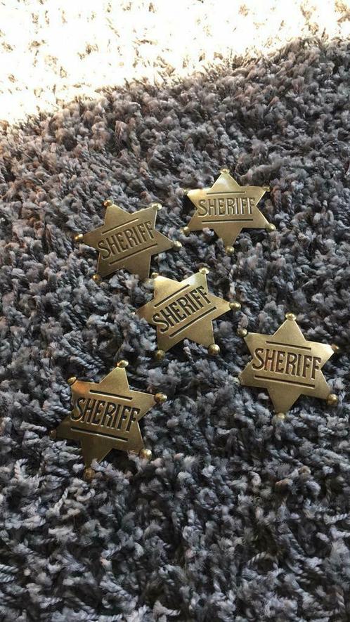 5 étoiles de shériff neuves avec épingle, Hobby en Vrije tijd, Kostuums, Theaterbenodigdheden en LARP