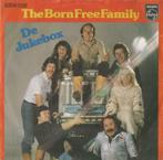 The Born Free Family – De Jukebox (Peter Koelewijn/Bonnie St, Nederlandstalig, Ophalen of Verzenden, 7 inch, Single