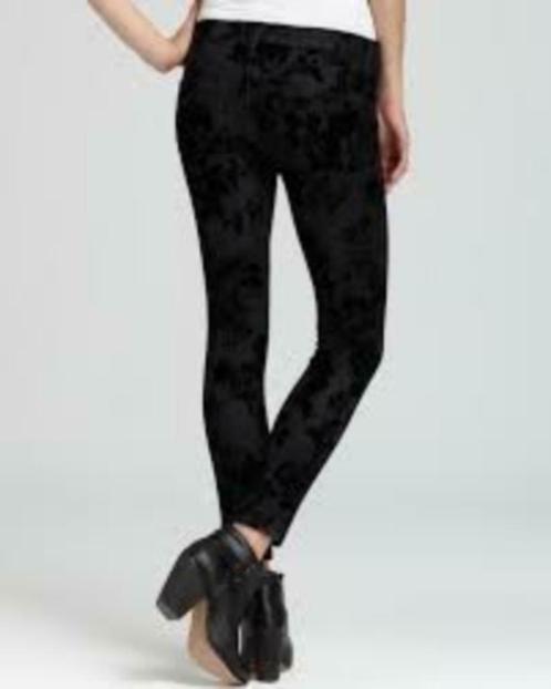 Zwarte Current Elliott jeans met fluwelen bloemen mt 26, Kleding | Dames, Spijkerbroeken en Jeans, Gedragen, W27 (confectie 34) of kleiner