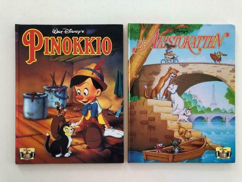 Filmstrip Pinokkio en De Aristokatten  Walt Disney, Livres, BD, Comme neuf, Plusieurs BD, Enlèvement ou Envoi