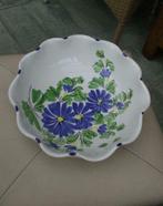 Schaal of kom in Keramiek, Antiek en Kunst, Ophalen of Verzenden