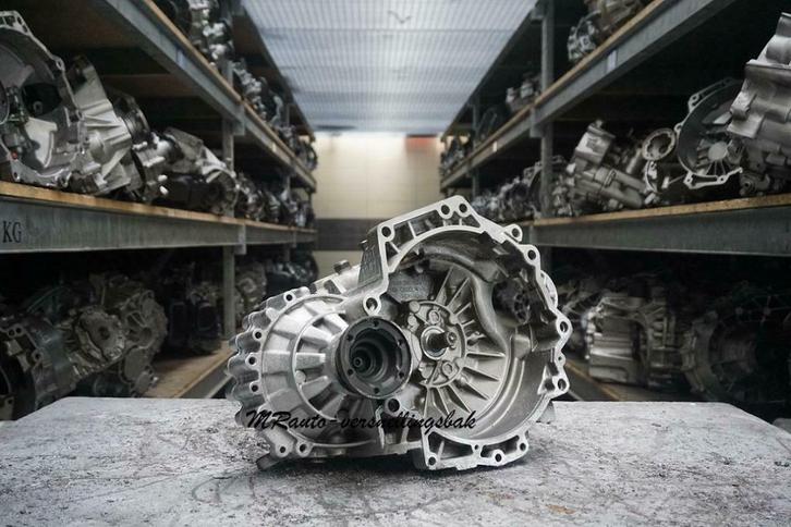 Versnellingsbak Audi A3 VW Golf IV 1.4-1.6 Ben. DUU DLP DUW, Auto-onderdelen, Transmissie en Toebehoren, Audi, Seat, Volkswagen