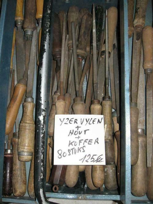 LOT OUD MATERIAAL VIJLEN/BEITELS, Antiek en Kunst, Antiek | Gereedschap en Instrumenten, Ophalen