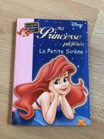 2 livres Princesses Disney - la petite sirène et raiponce, Collections, Disney, Comme neuf