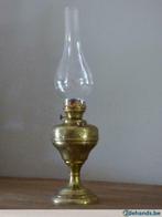 Ancienne lampe au pétrole en cuivre gravé, Enlèvement, Cuivre