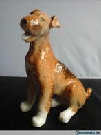 Figurine de Chien en porcelaine Russe Lomonosov 1960/70, Antiquités & Art, Antiquités | Céramique & Poterie, Enlèvement ou Envoi