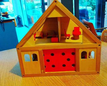 Maison de jouet en bois avec des meubles, Enlèvement ou Envoi, Comme neuf, Maison de poupées