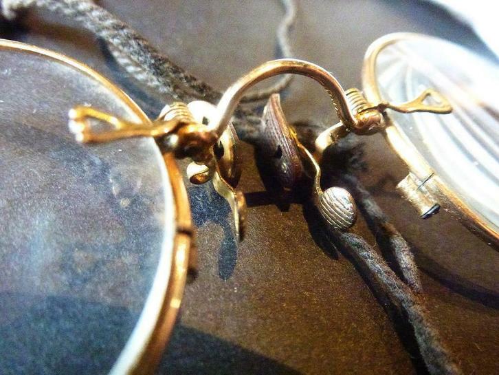 Antieke GOUD verrekijker bril, Antiek en Kunst, Curiosa en Brocante, Ophalen