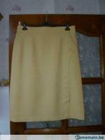 jupe jaune taille 48, Vêtements | Femmes, Jupes, Porté