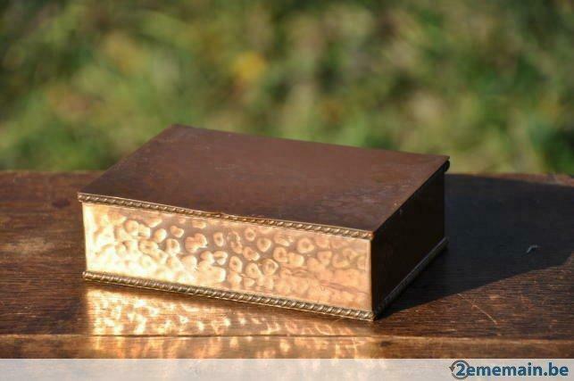 boite fumeur cuivre rouge martelé