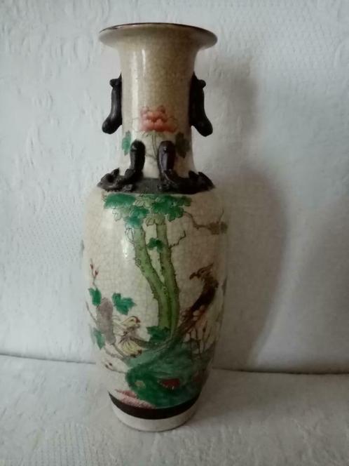 Vase chinois  porcelaine  Nankin "Kilin" Qing tardif 1890, Antiquités & Art, Antiquités | Porcelaine, Enlèvement ou Envoi