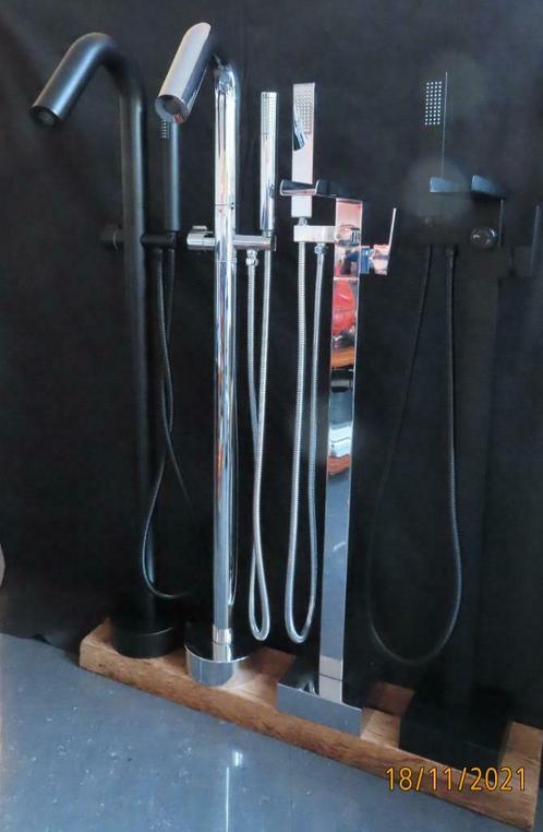 Vrijstaande hoge kranen voor een ligbad in Zwart of Chroom, Doe-het-zelf en Bouw, Sanitair, Nieuw, Overige typen, Chroom, Ophalen
