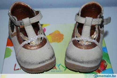 Chaussures / Bottines beiges (fille) - Pointure 18, Enfants & Bébés, Vêtements de bébé | Autre, Utilisé