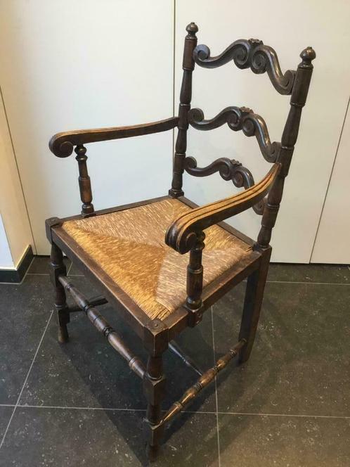 Grote antieke stoel / zetel met armleuningen, Antiek en Kunst, Antiek | Meubels | Stoelen en Sofa's, Ophalen