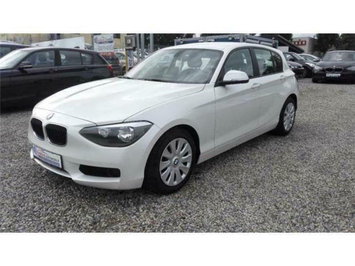 BMW 116 DIESEL GARANTIE12M, Auto's, BMW, Bedrijf, Overige modellen, ABS, Airbags, Isofix, Radio, Diesel, Euro 5, Monovolume, 4 deurs