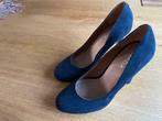 Prachtige daim damesschoen hoge hak, Zwart, Ophalen of Verzenden, Zo goed als nieuw, Schoenen met hoge hakken