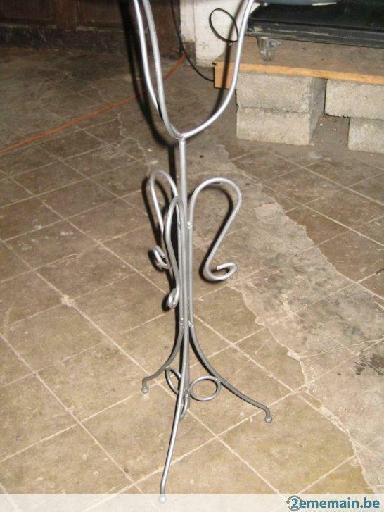 support pour vase, Huis en Inrichting, Woonaccessoires | Vazen, Nieuw, Overige kleuren, 50 tot 75 cm, Overige materialen, Ophalen