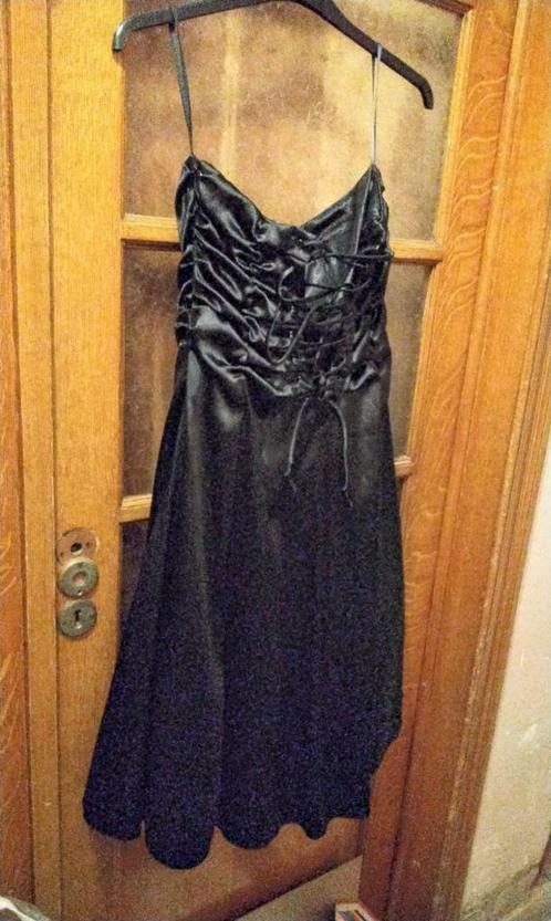 Robe de soirée  neuve xl, Vêtements | Femmes, Habits de circonstance, Neuf, Taille 46/48 (XL) ou plus grande, Noir, Enlèvement ou Envoi